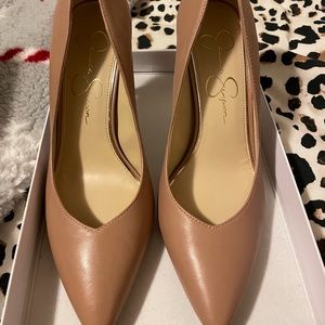 NIB Jessica Simpson Nude Pumps size 8